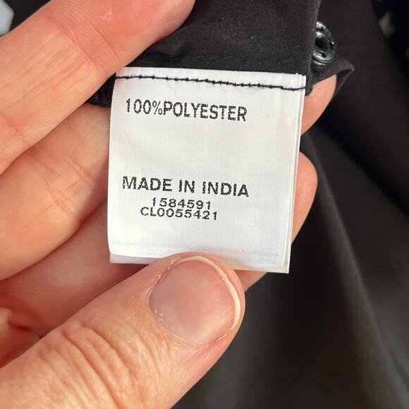 Elegant Black and White Polka Dot Dress with Red Accents - Picture 8 of 9